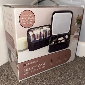 Travel Beauty Case with LED Mirror